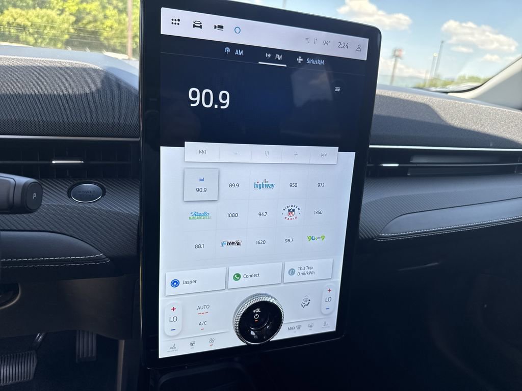 Used 2025 Ford Mustang Mach-E Select w/ Comfort Package Lite RWD image 28