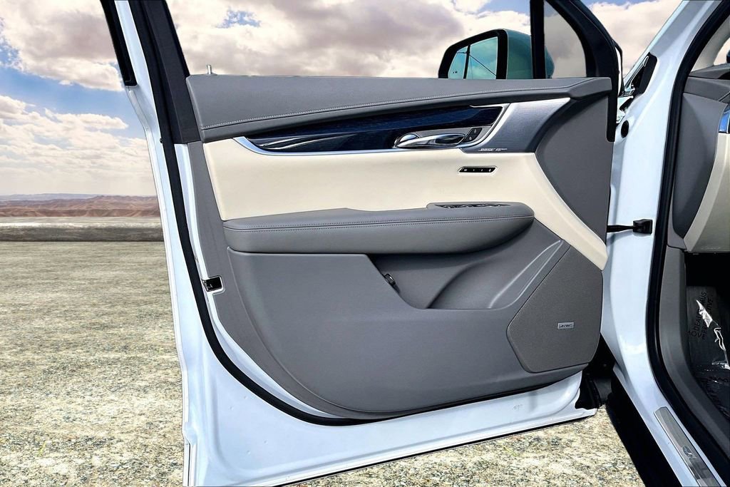 Certified 2024 Cadillac XT6 Premium Luxury FWD image 20