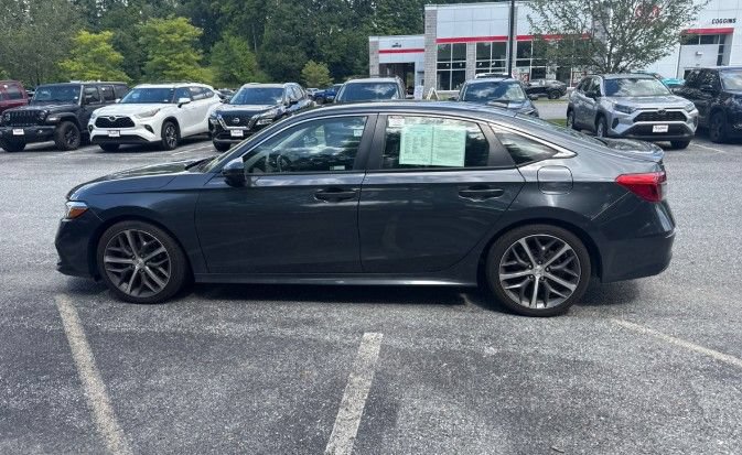 Used 2023 Honda Civic Touring image 11