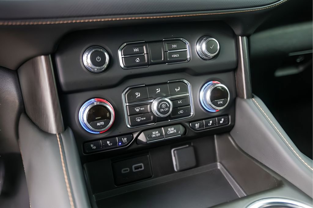 Used 2024 GMC Yukon AT4 w/ Max Trailering Package image 22