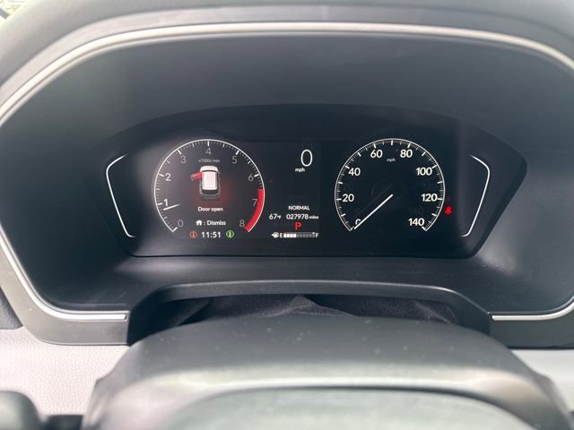 Used 2023 Honda Pilot LX image 12