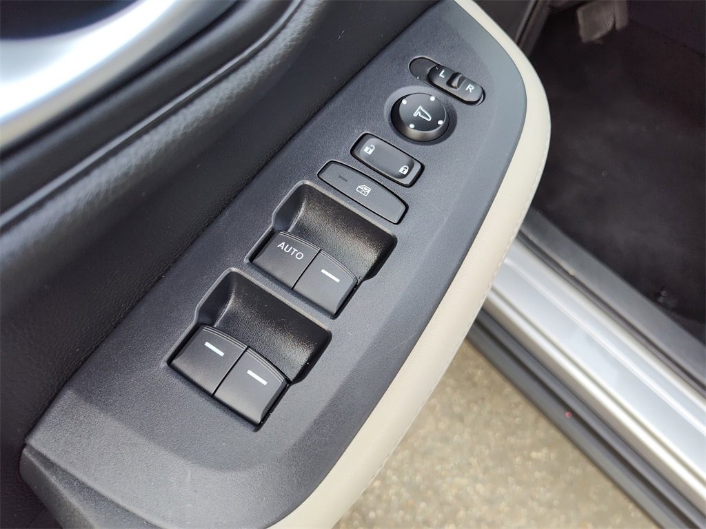 Used 2023 Honda HR-V LX image 20