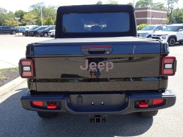 Used 2024 Jeep Gladiator Rubicon AWD/4WD image 4