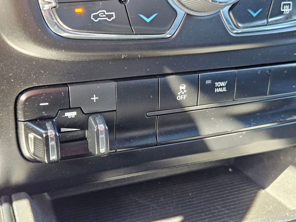 Used 2023 RAM 1500 Classic SLT w/ Trailer & Traction Group image 25