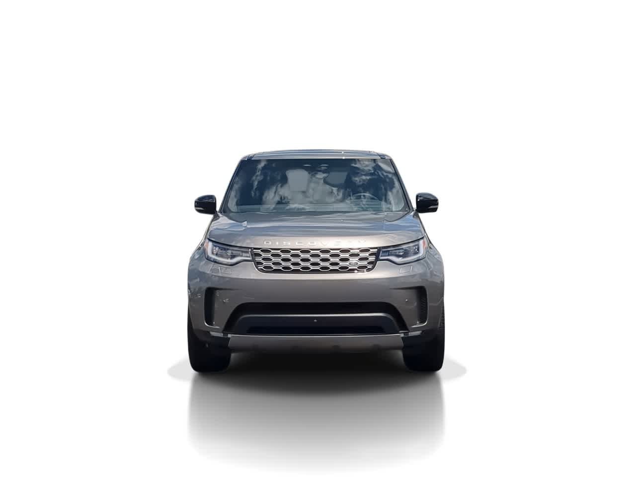 Certified 2025 Land Rover Discovery S AWD/4WD image 3