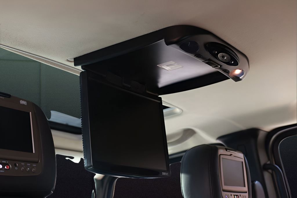 Used 2005 HUMMER H2 w/ Preferred Equipment Group image 22