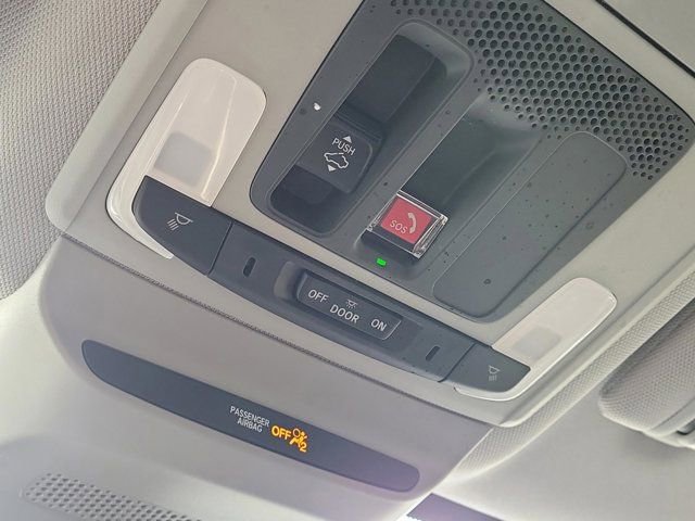 Certified 2025 Acura ADX FWD image 30