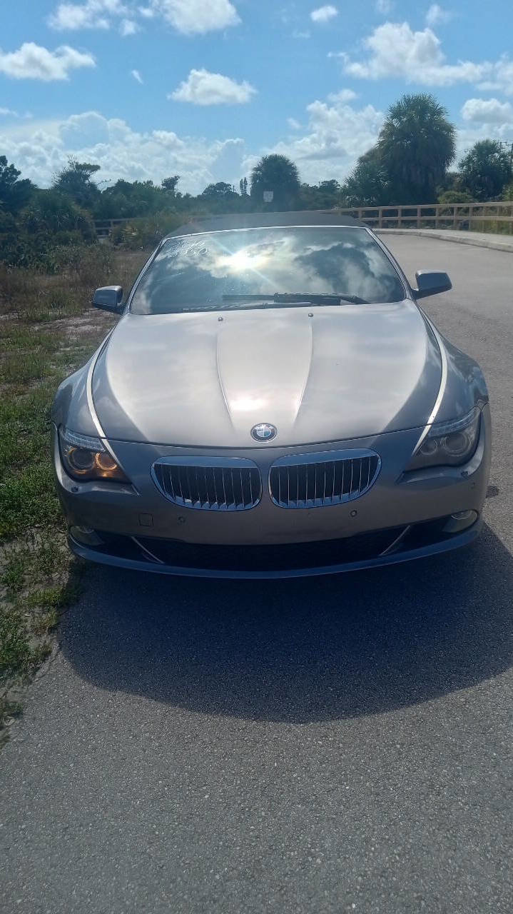 Used 2010 BMW 650i Convertible image 3