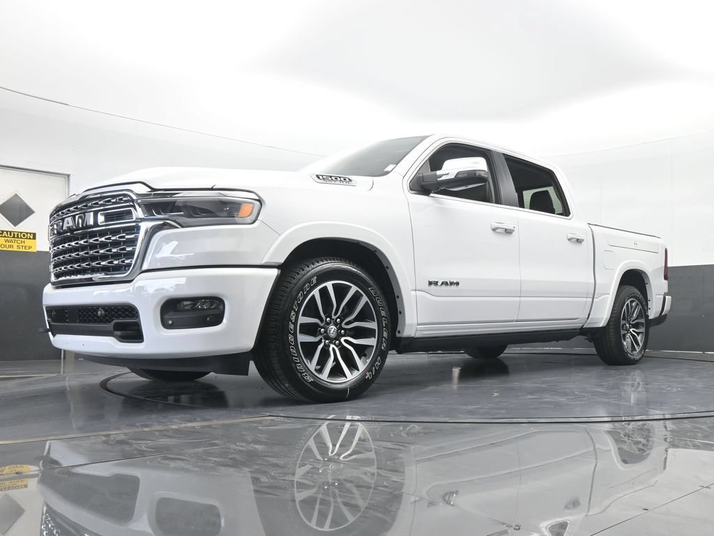 Used 2025 RAM 1500 Limited AWD/4WD image 58