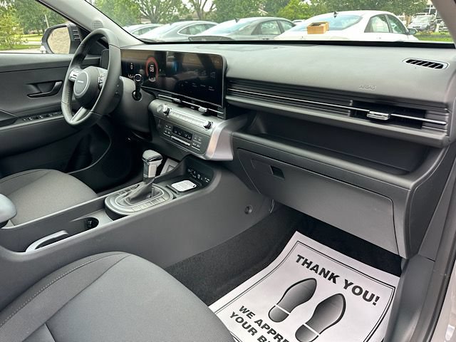 New 2027 Hyundai Kona SEL Sport AWD/4WD image 17