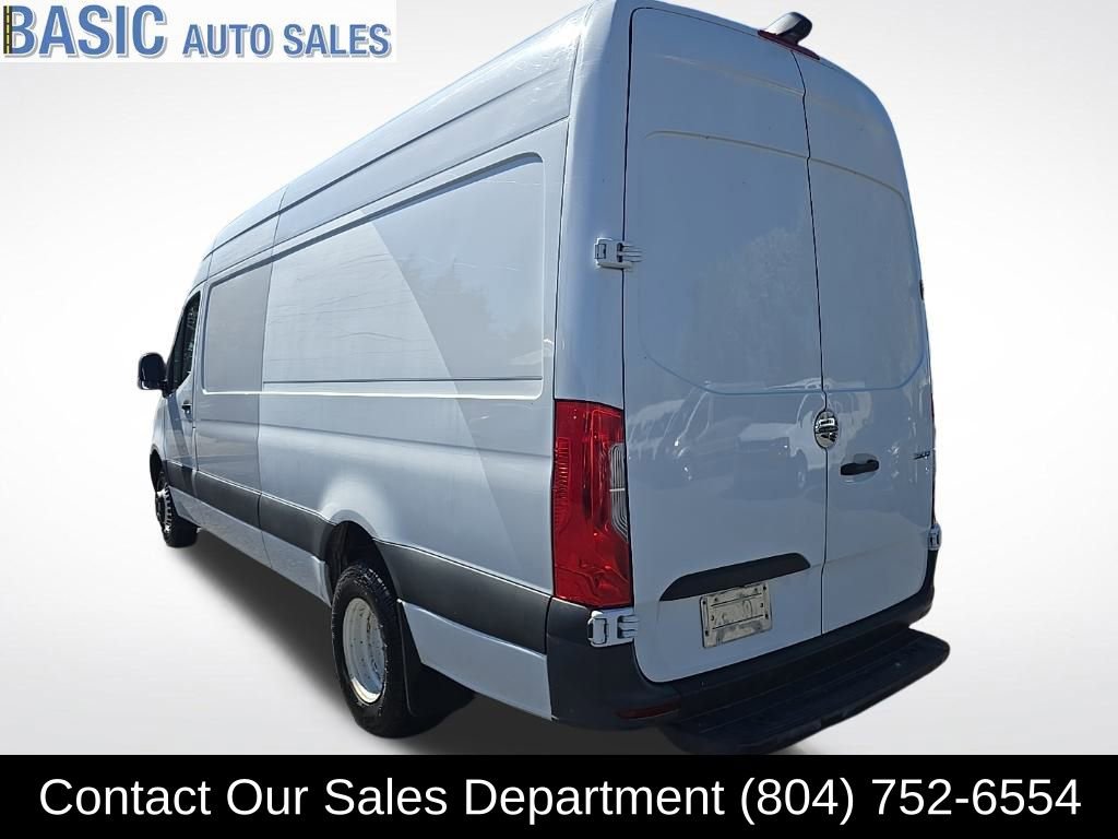 Used 2020 Freightliner Sprinter 3500 image 8