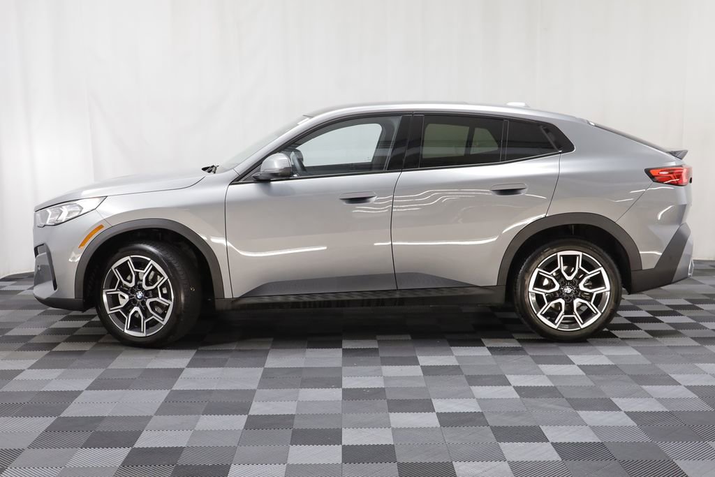 Certified 2026 BMW X2 xDrive28i image 4