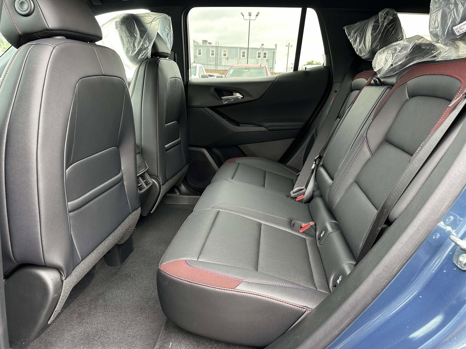 New 2026 Chevrolet Equinox RS w/ Safety and Technology Package FWD image 22