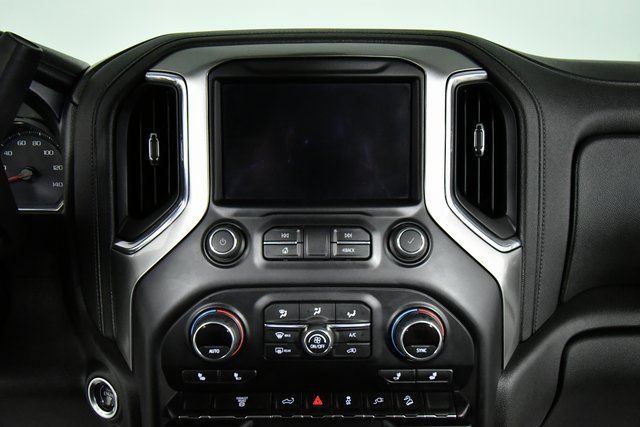 Used 2021 Chevrolet Silverado 3500 LTZ AWD/4WD image 4