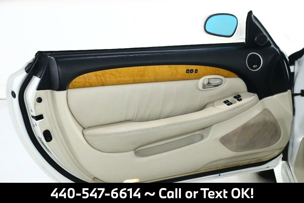 Used 2003 Lexus SC 430 Convertible image 21