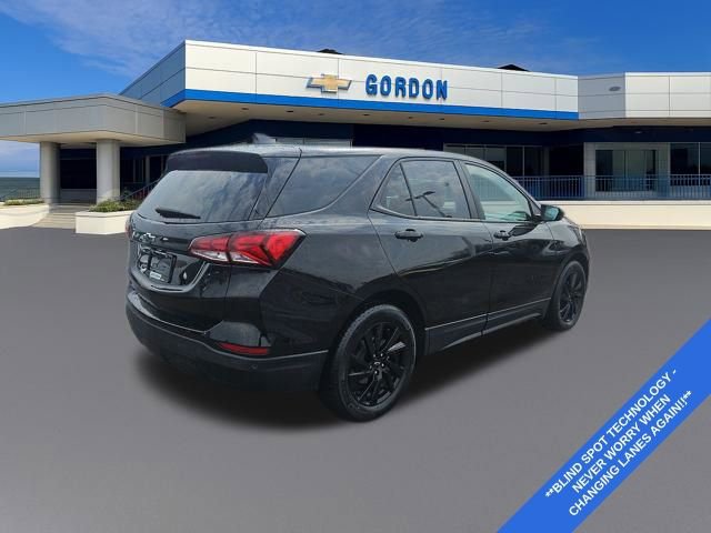 Used 2023 Chevrolet Equinox LS w/ LS Convenience Package image 6