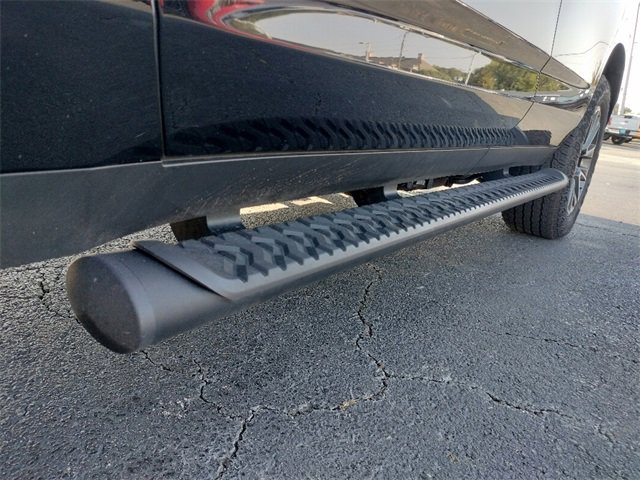 Used 2023 Chevrolet Tahoe Z71 image 11