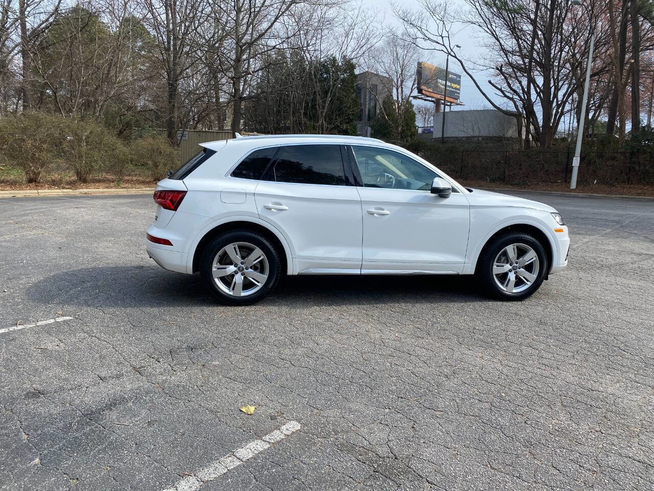 Used 2018 Audi Q5 2.0T Premium Plus AWD/4WD image 4
