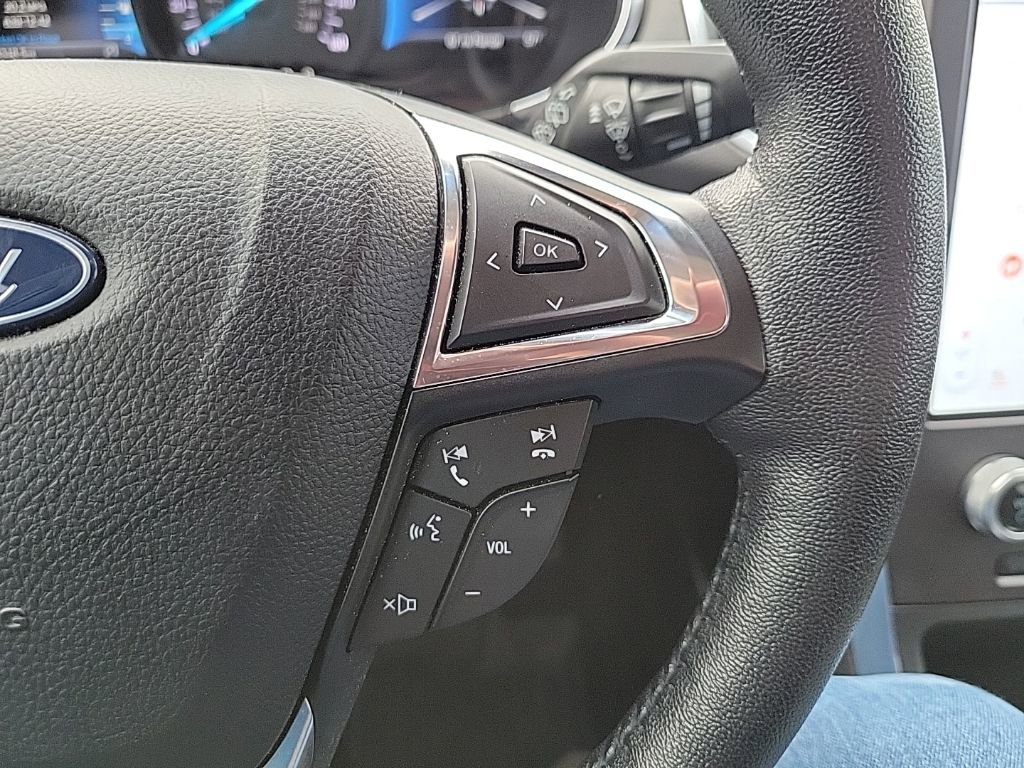 Used 2021 Ford Edge Titanium w/ Equipment Group 301A image 29