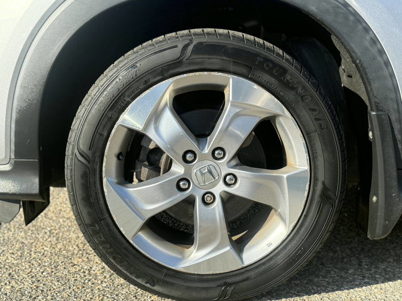 Used 2018 Honda HR-V LX image 31