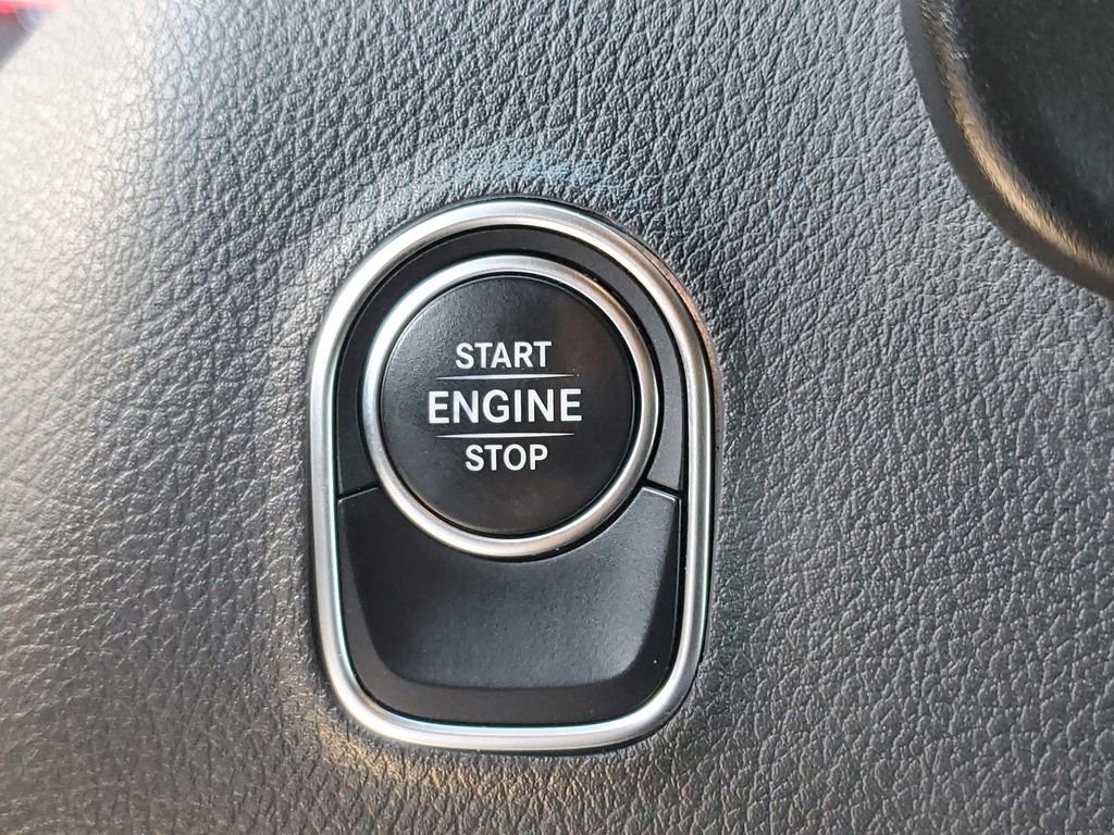 Used 2023 Mercedes-Benz Sprinter 2500 image 29