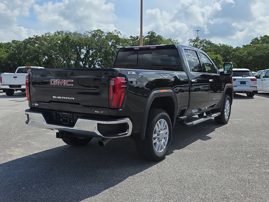 Used 2024 GMC Sierra 2500 SLT w/ SLT Premium Package AWD/4WD image 8
