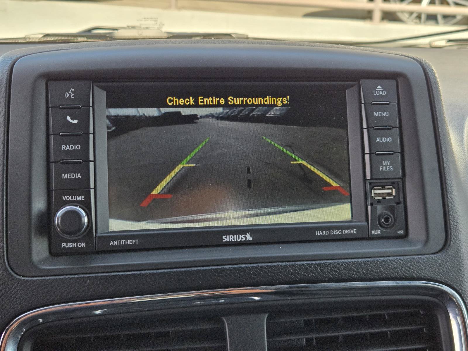 Used 2014 Dodge Grand Caravan R/T w/ Driver Convenience Group FWD image 8