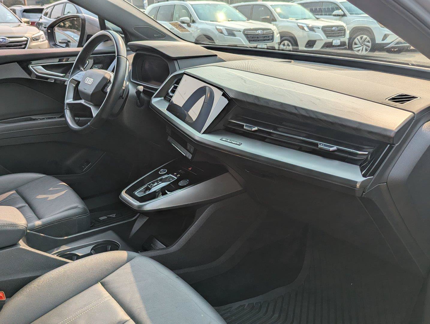 Used 2023 Audi Q4 e-tron Premium Plus w/ Premium Plus RWD image 41