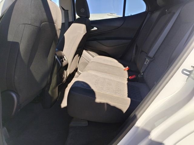 Used 2023 Chevrolet Equinox LT AWD/4WD image 8