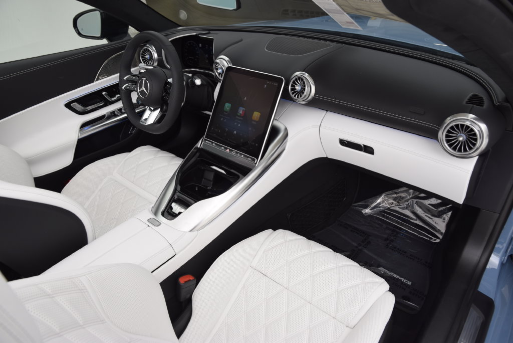 New 2026 Mercedes-Benz SL 55 AMG 4MATIC image 16