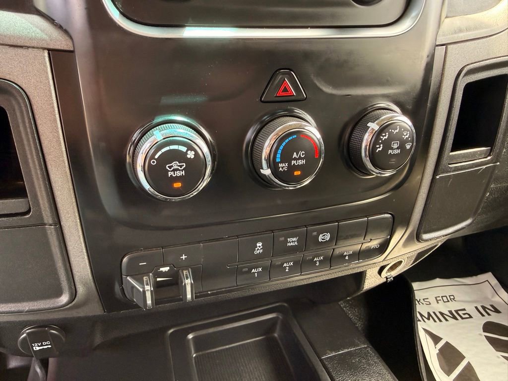 Used 2016 RAM 5500 Tradesman w/ Power Accessory Group AWD/4WD image 28