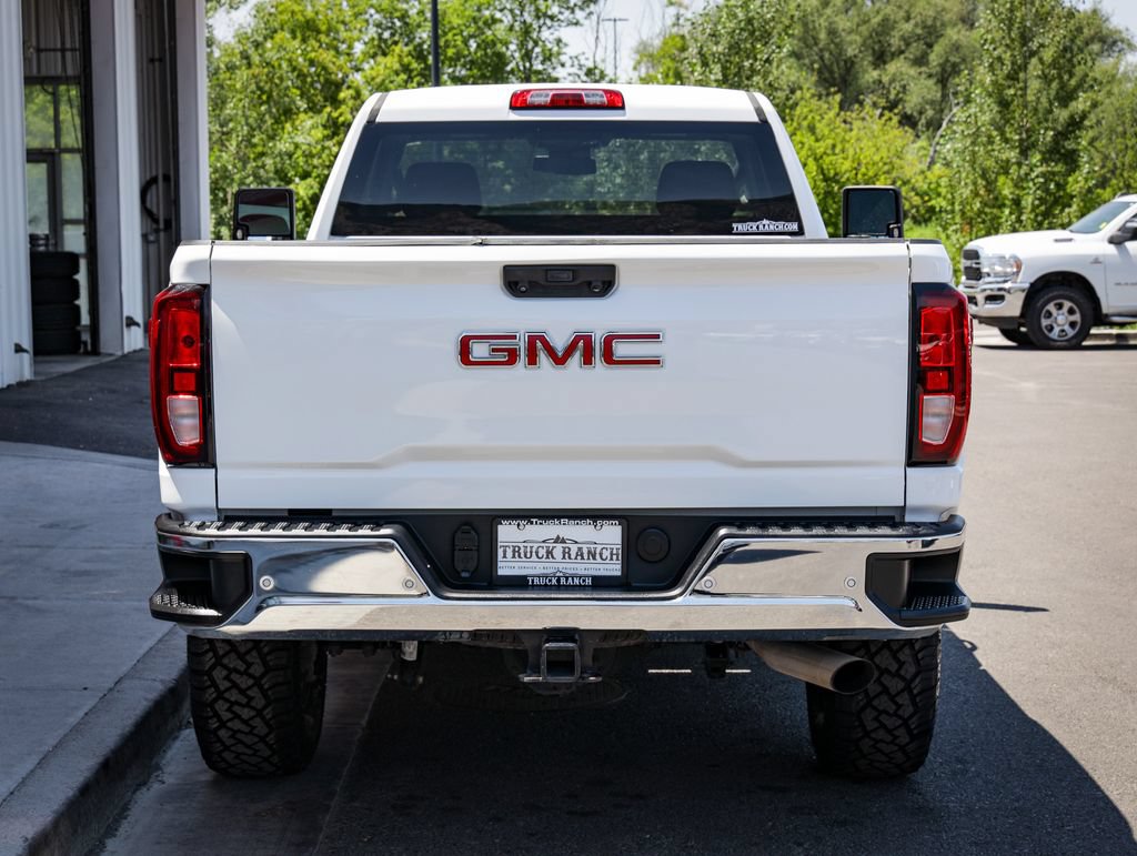 Used 2024 GMC Sierra 2500 Pro w/ 1SA Pro Safety Plus Package AWD/4WD image 4