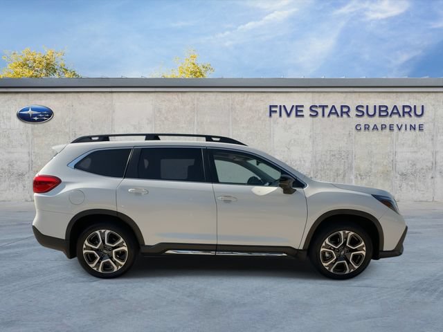 Used 2025 Subaru Ascent Limited AWD/4WD image 9