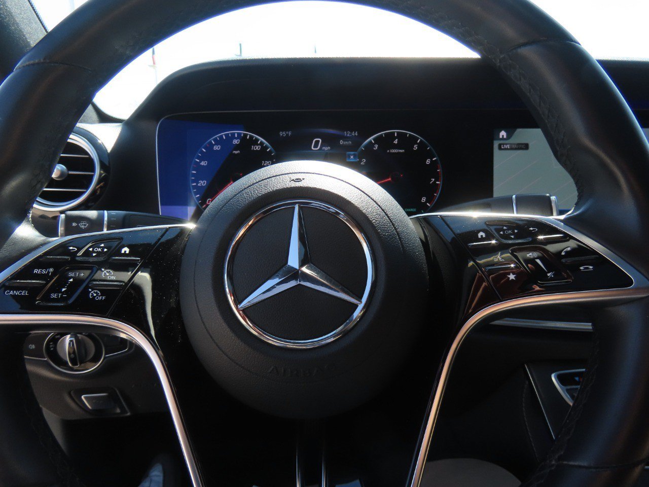 Used 2021 Mercedes-Benz E 450 4MATIC Sedan image 24