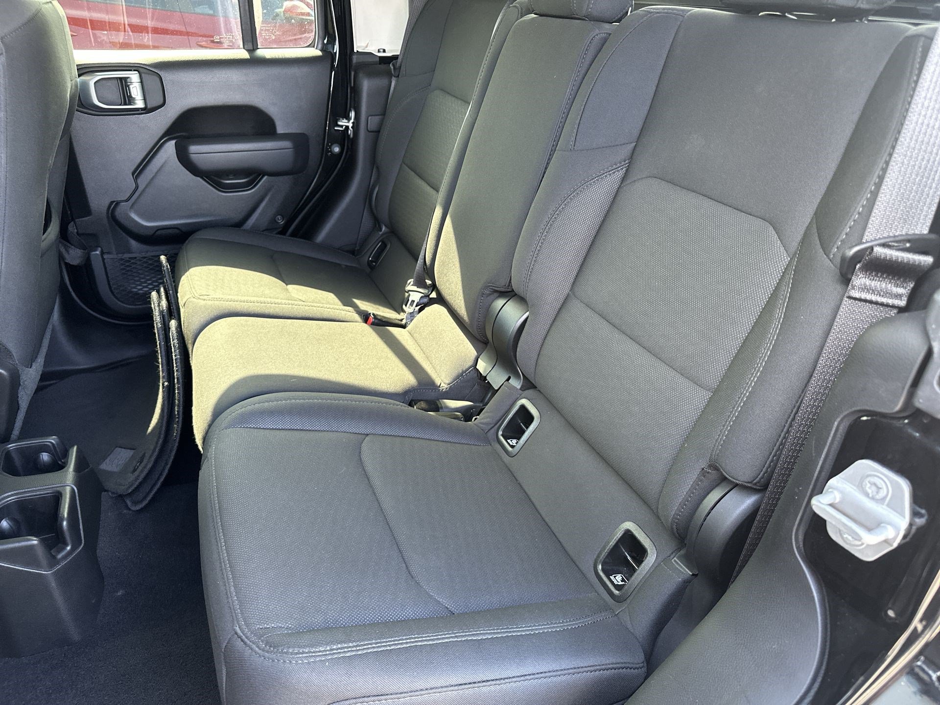 Used 2022 Jeep Gladiator Sport AWD/4WD image 23