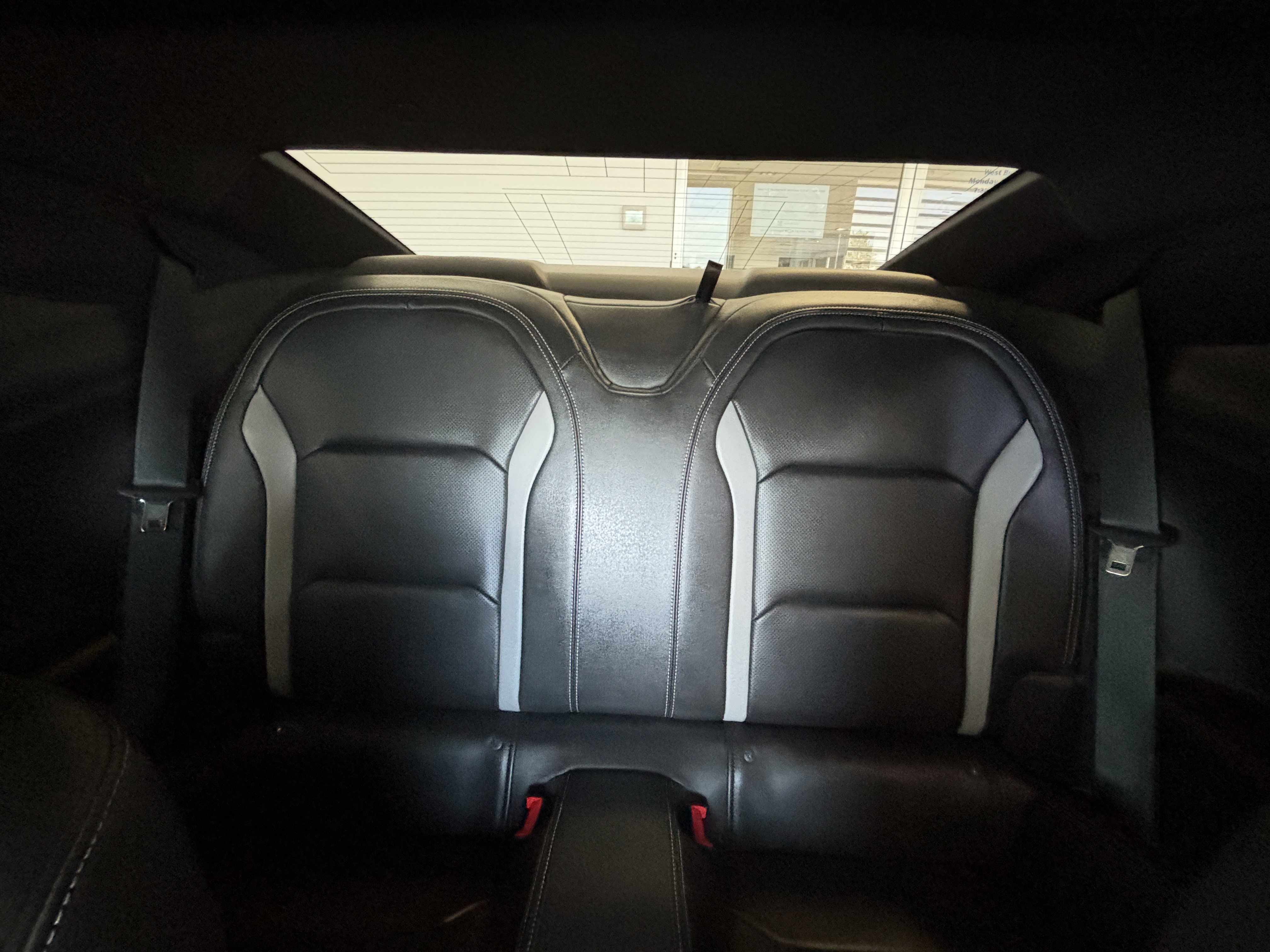 Used 2022 Chevrolet Camaro LT RWD image 18