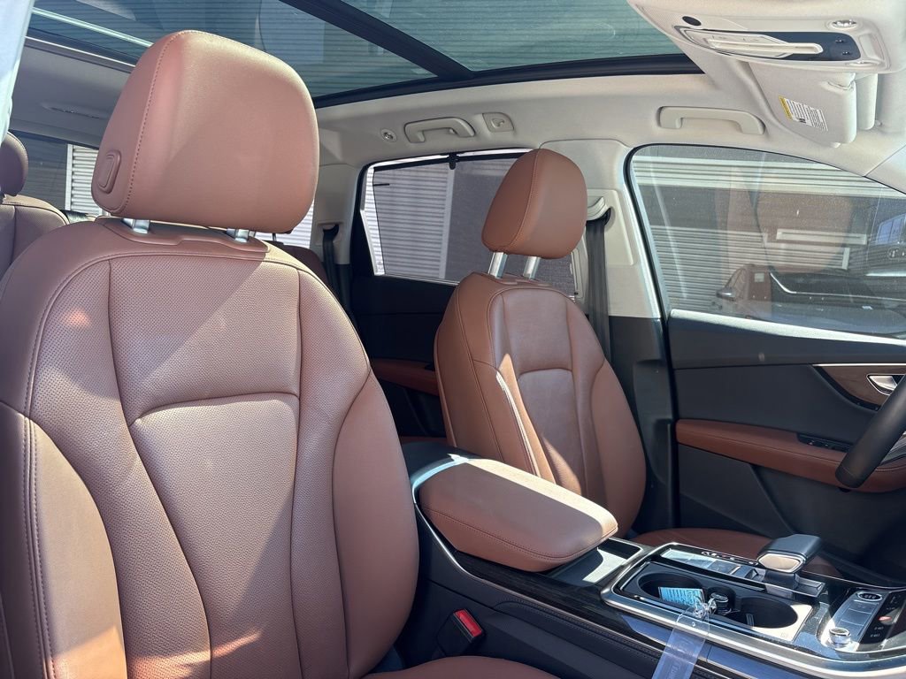 Used 2022 Audi Q7 3.0T Prestige image 16