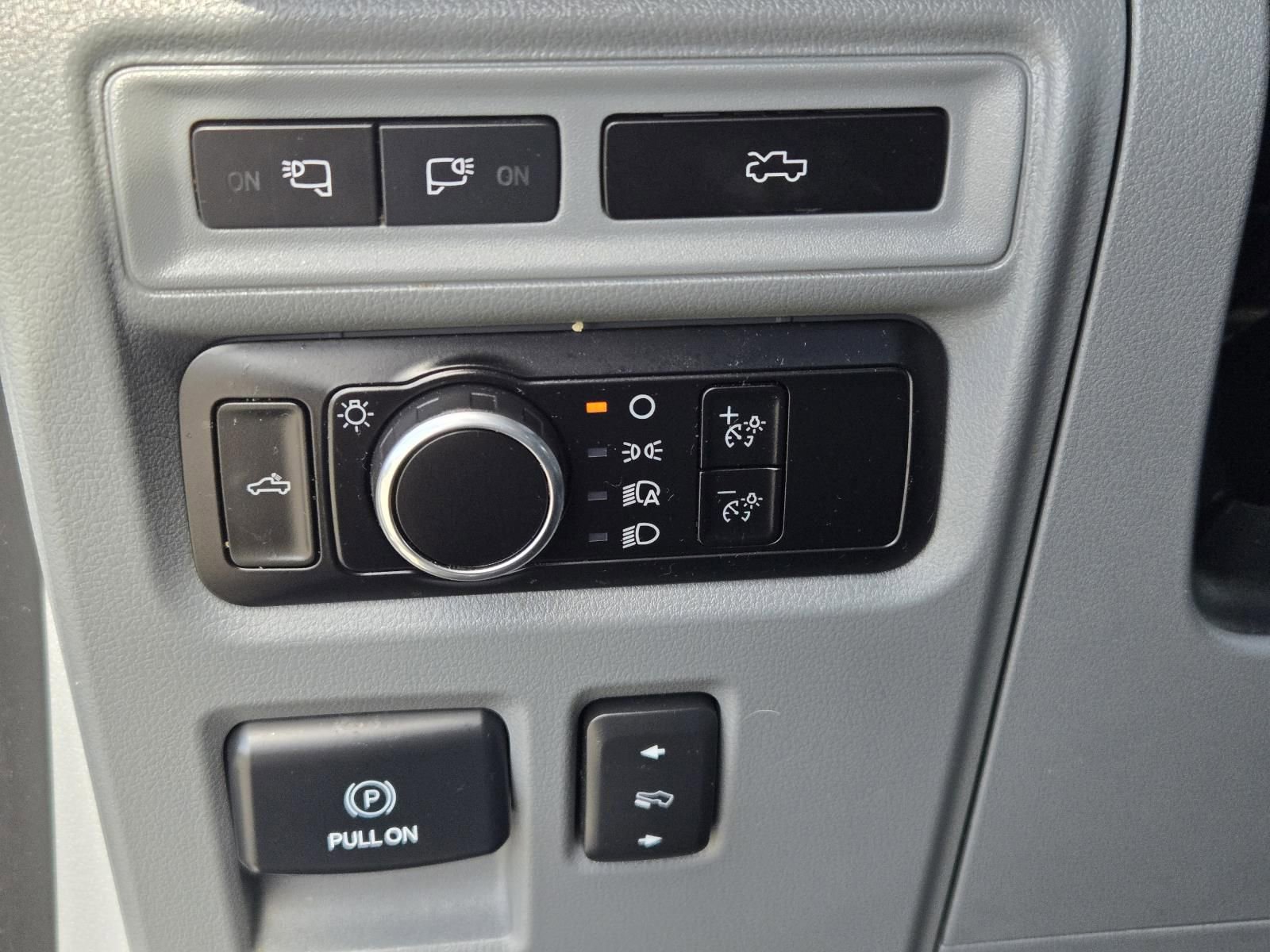 Used 2023 Ford F150 Lightning XLT image 21