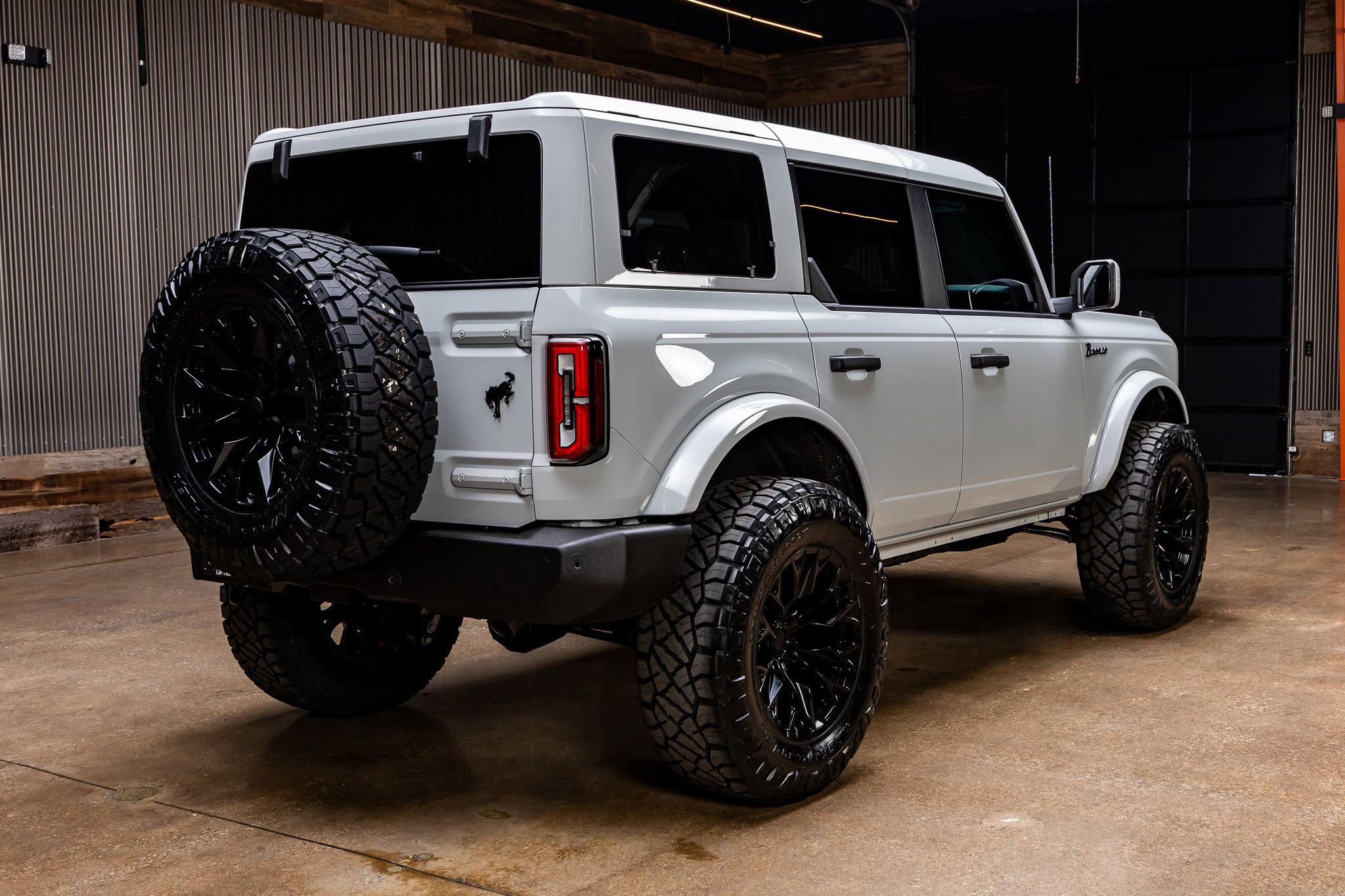 Used 2026 Ford Bronco Outer Banks AWD/4WD image 10