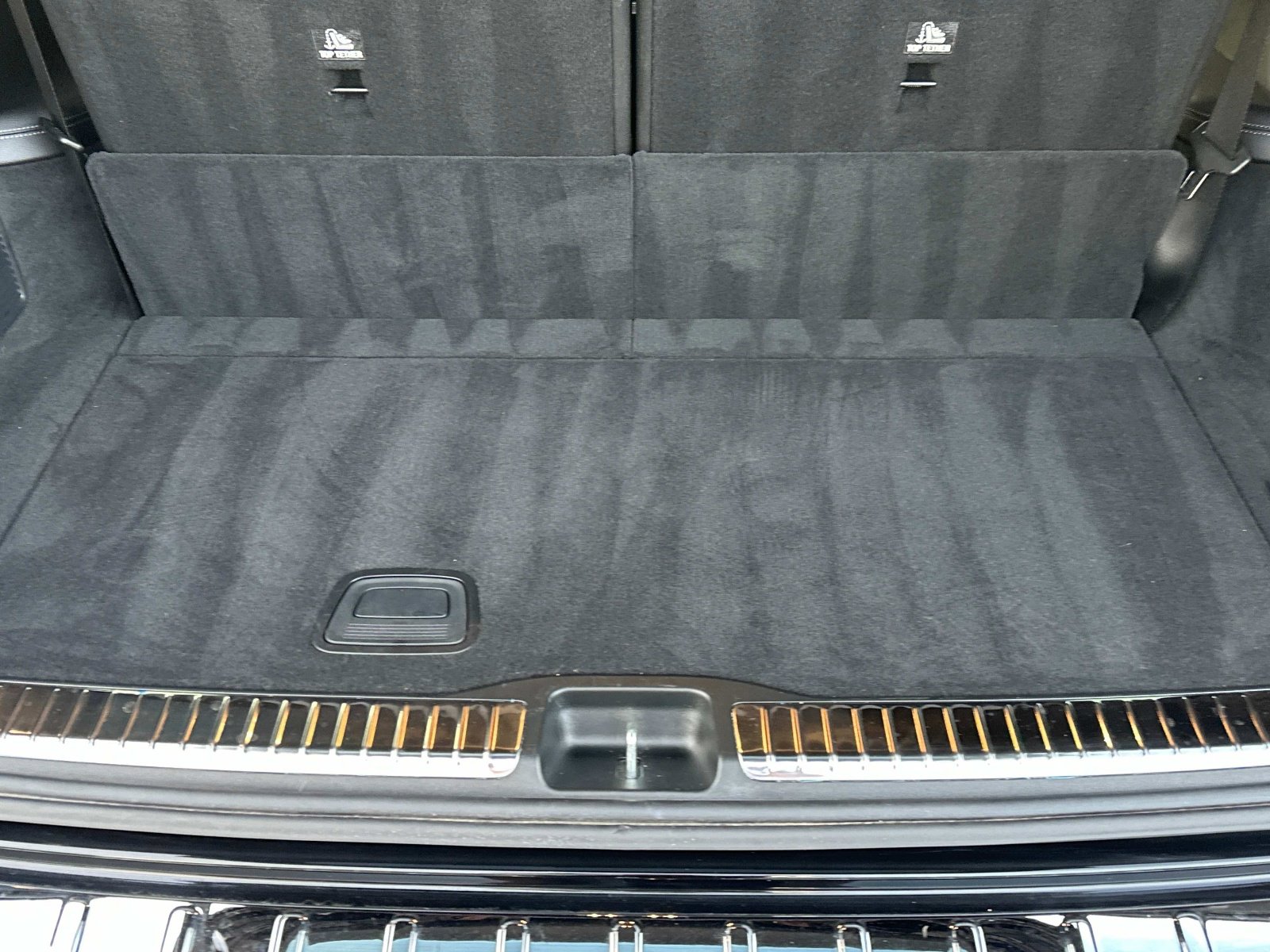 Certified 2025 Mercedes-Benz GLS 450 4MATIC image 11