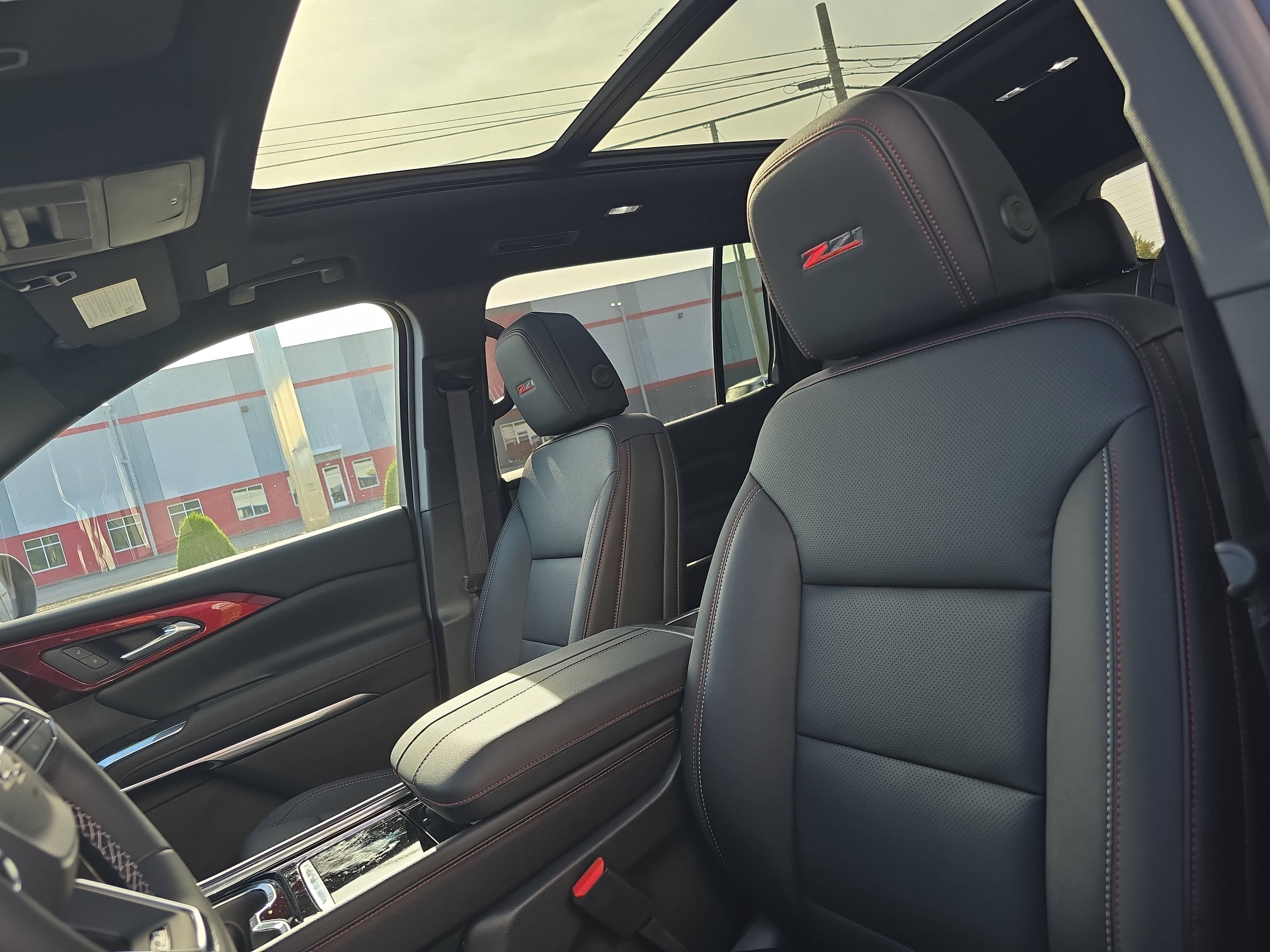 New 2026 Chevrolet Traverse Z71 w/ Enhanced Driving Package image 12