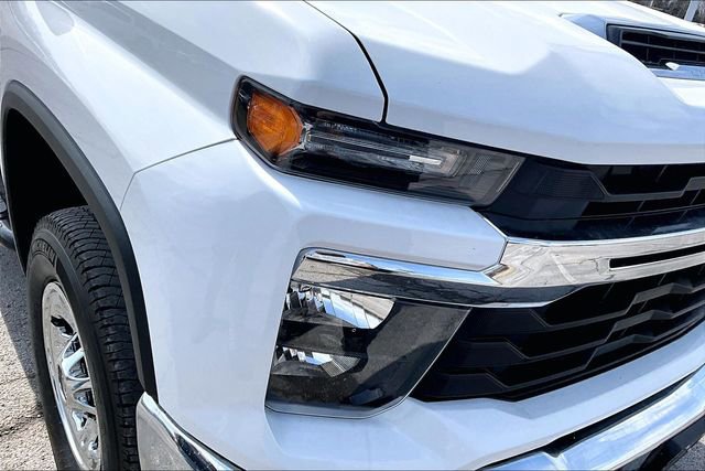 Used 2025 Chevrolet Silverado 2500 LT w/ Convenience Package image 33