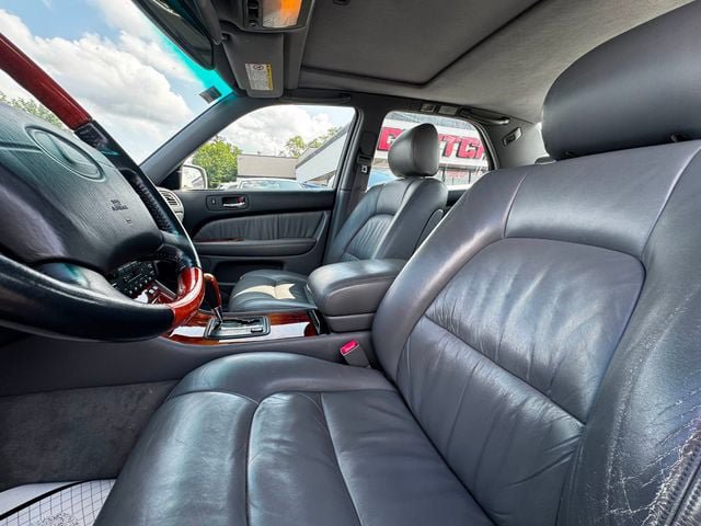 Used 1998 Lexus LS 400 RWD image 14