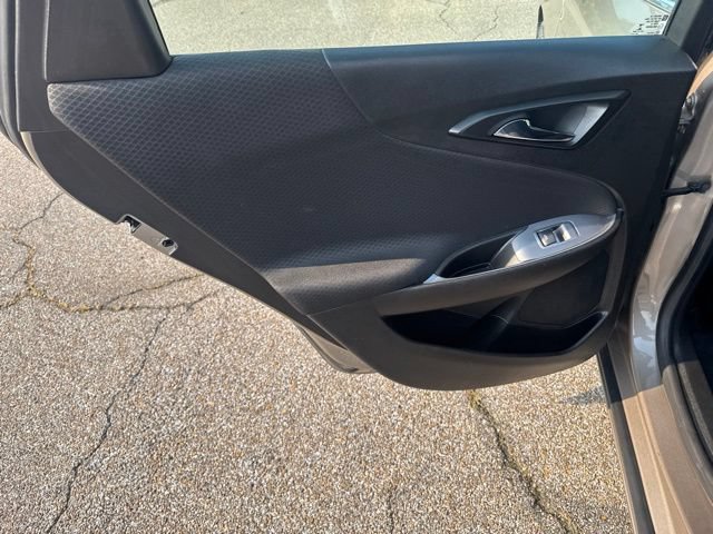 Used 2024 Chevrolet Malibu LT FWD image 14