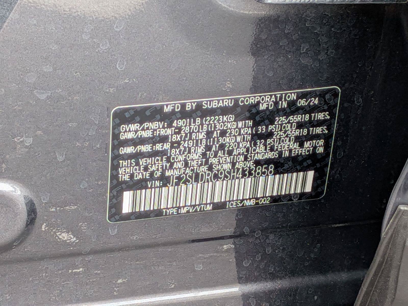 Used 2025 Subaru Forester Limited AWD/4WD image 40
