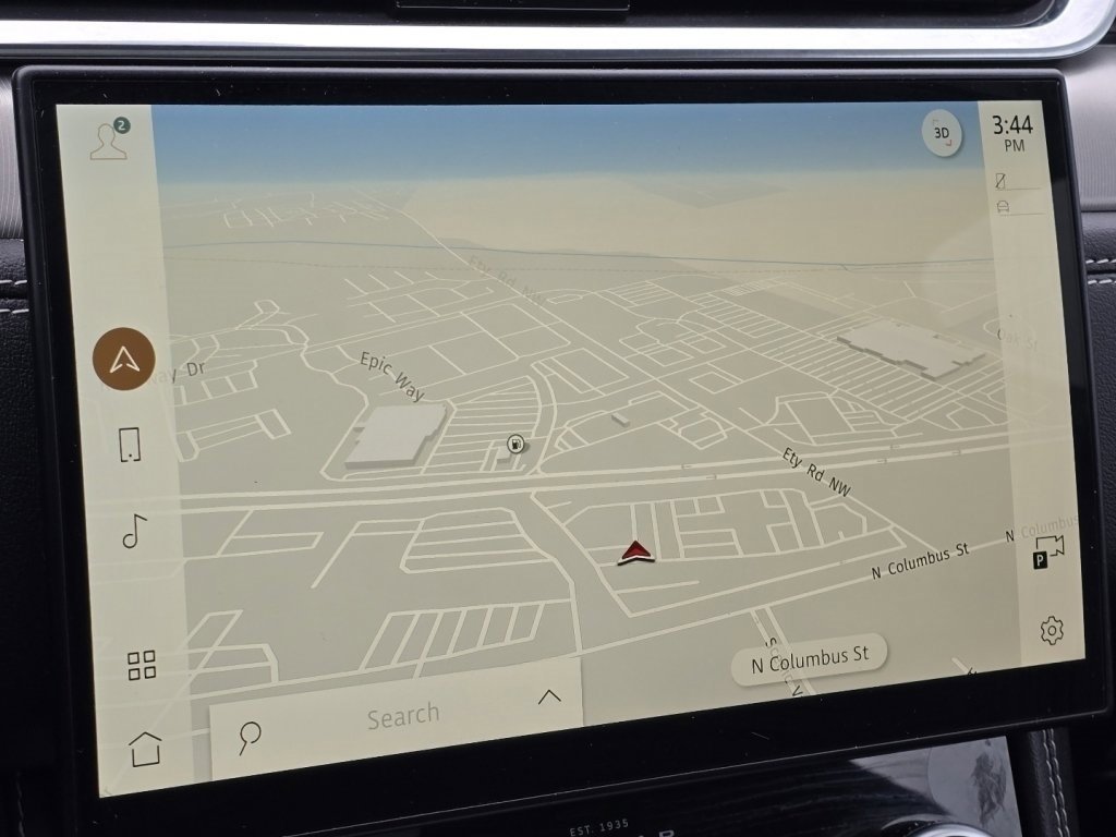 Used 2025 Jaguar F-PACE R-Dynamic S image 5