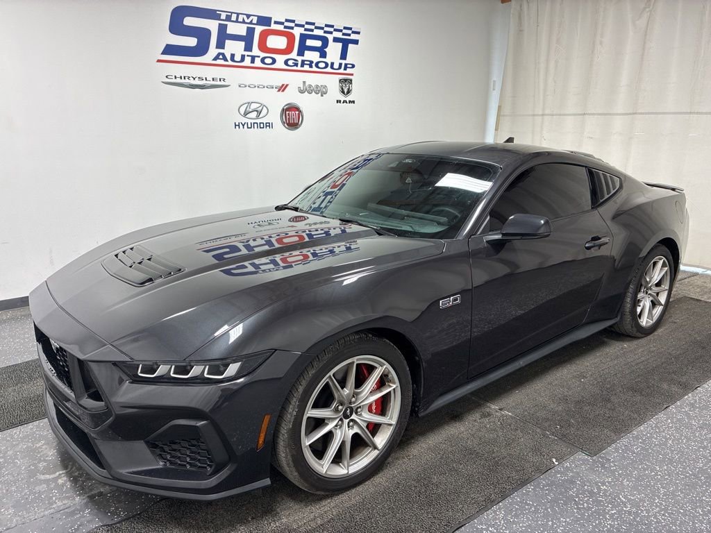 Used 2024 Ford Mustang GT Premium image 1