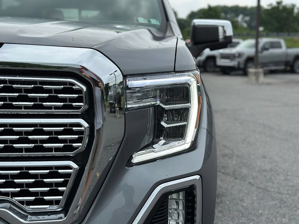 Used 2021 GMC Sierra 1500 Denali w/ Denali Ultimate Package AWD/4WD image 41