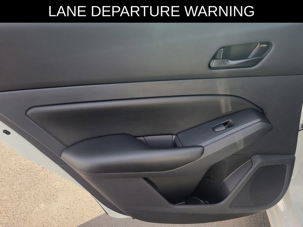 Used 2024 Nissan Altima 2.5 S image 12