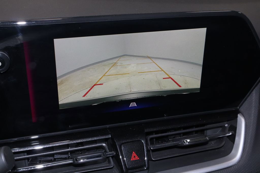 Used 2025 Chevrolet TrailBlazer LT w/ LT Cold Weather Package image 2